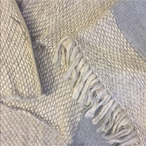 Lauren Vidal Made in Italy Mohair Blend Wrap NWT - Picture 9 of 11